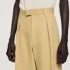 Brede katoen-linnen broek met plooien Brede katoen-linnen broek met plooien