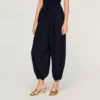 Broek met wijde pijpen en strass-steentjes Broek met wijde pijpen en strass-steentjes