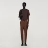 Elastische broek met rechte pijpen Elastische broek met rechte pijpen