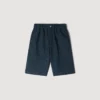 Jeansshort met vierkante kruisnaad Jeansshort met vierkante kruisnaad