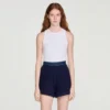 Korte broek met hoge taille in gehaakte stijl Korte broek met hoge taille in gehaakte stijl