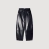 Leren broek met wijd uitlopende pijpen Leren broek met wijd uitlopende pijpen