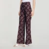 Soepelvallende broek met bloemenprint Soepelvallende broek met bloemenprint