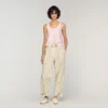 Wijd uitlopende broek met bloemenprint Wijd uitlopende broek met bloemenprint