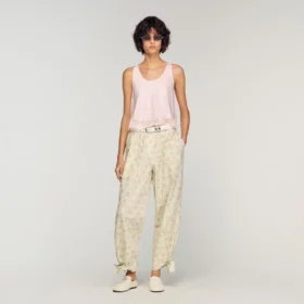 Wijd uitlopende broek met bloemenprint